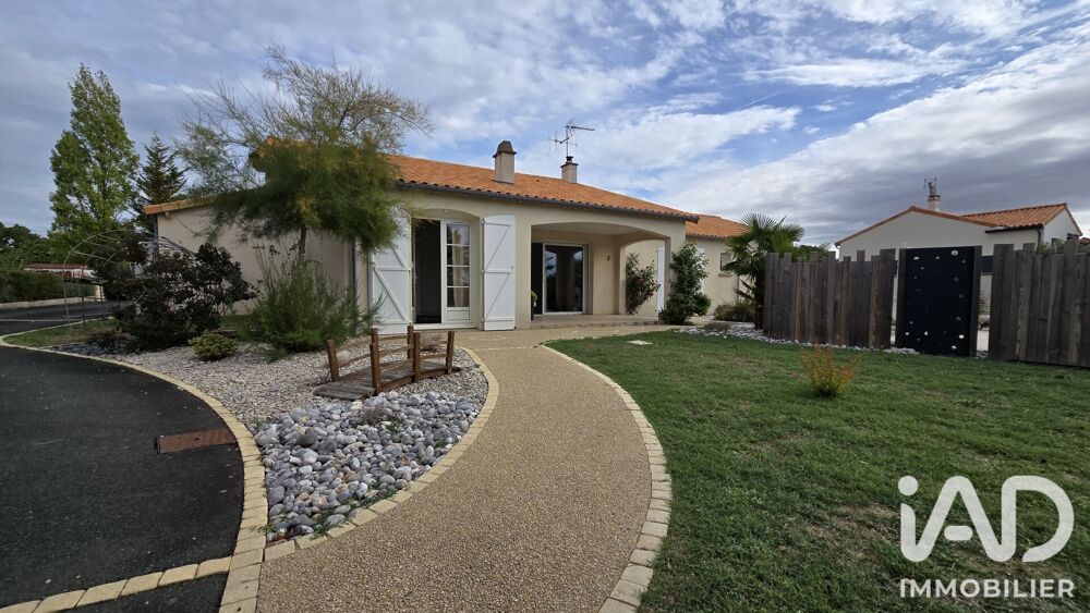 Vente Maison Vente Maison/villa 7 pièces Aiffres