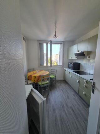  Appartement à louer 2 pièces 40 m²