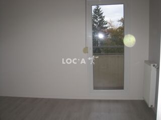  Appartement à louer 3 pièces 71 m²
