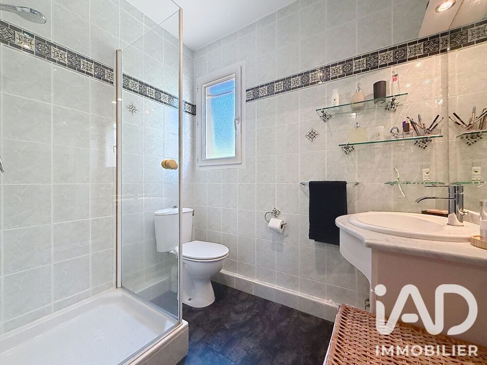 à vendre  Appartement Èze (06360)