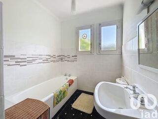  Maison � vendre 4 pi�ces 135 m�