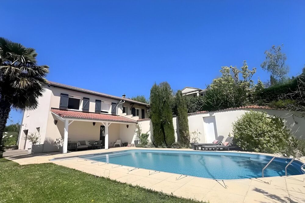 � vendre  Maison La Tour-de-Salvagny (69890)