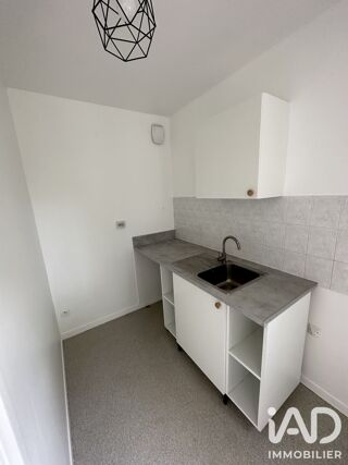  Appartement à louer 1 pièce 28 m²