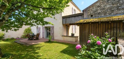   Vente Maison de village 8 pièces Maison - 8 pièce(s) - 168 m²