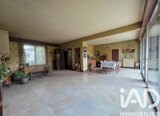  Maison à vendre 11 pièces 267 m²
