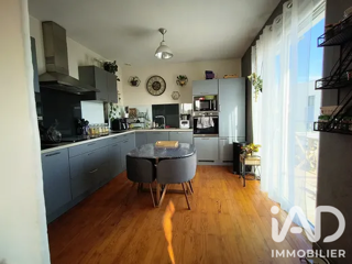 Location Appartement Location Appartement 3 pièces Saint-laurent-de-chamousset