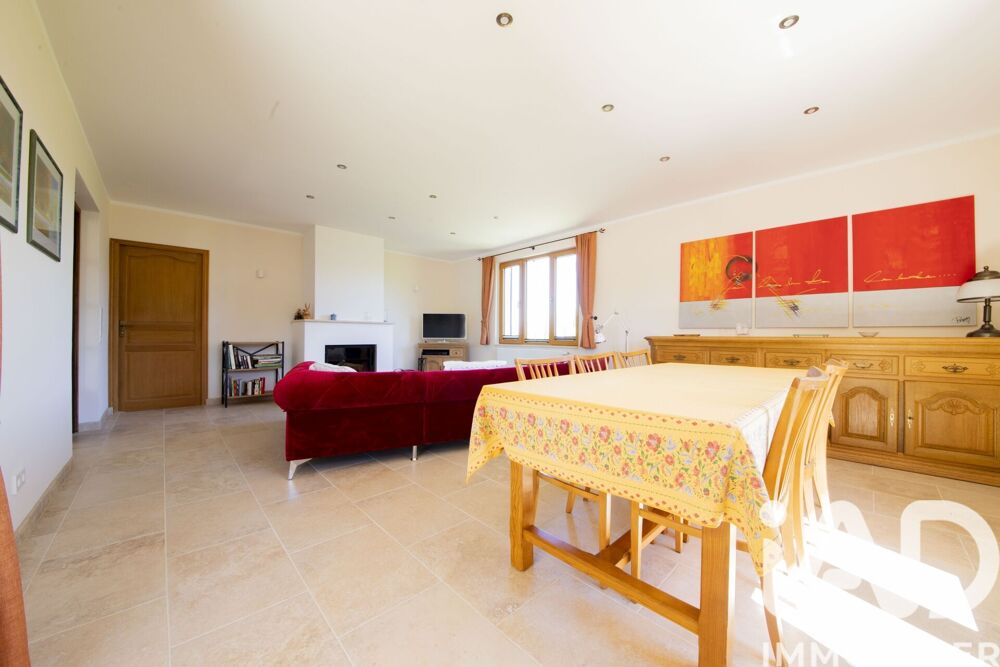 � vendre  Maison La Roque-sur-Pernes (84210)