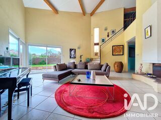  Maison à vendre 6 pièces 196 m²