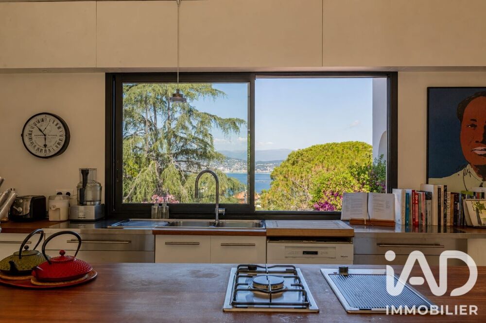 à vendre  Maison Antibes (06600)