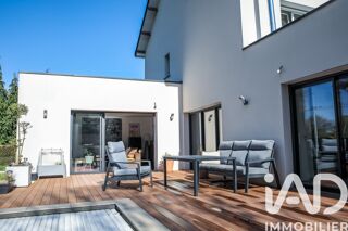 Maison � vendre 7 pi�ces 202 m�