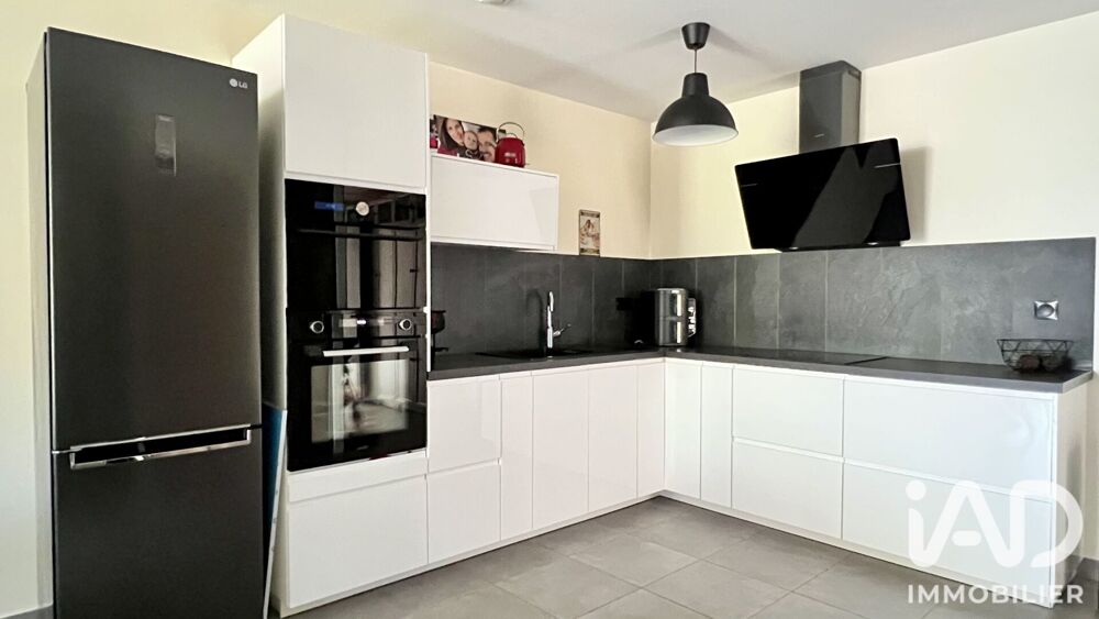 vente Appartement - 3 pièce(s) - 65 m² Fontenay-Trésigny (77610)