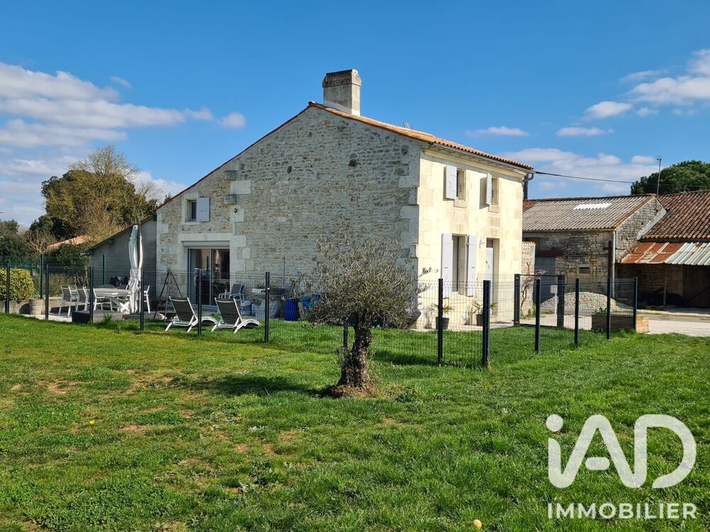 Vente Maison Vente Maison de campagne 4 pièces Saint-porchaire