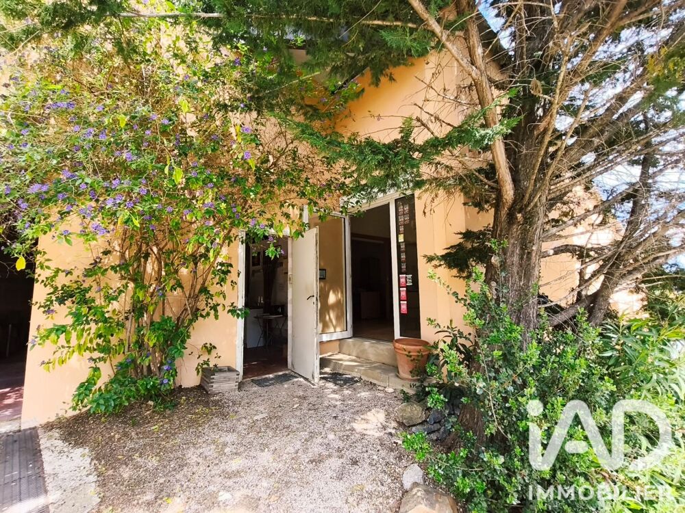 Vente Parking/Garage Vente Garage 696 m&sup2; Roquessels