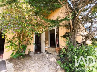 Vente Parking/Garage Vente Garage 696 m&sup2; Roquessels