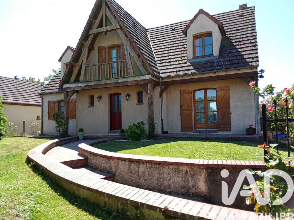 Vente Maison Vente Maison traditionnelle 8 pièces Villeblevin