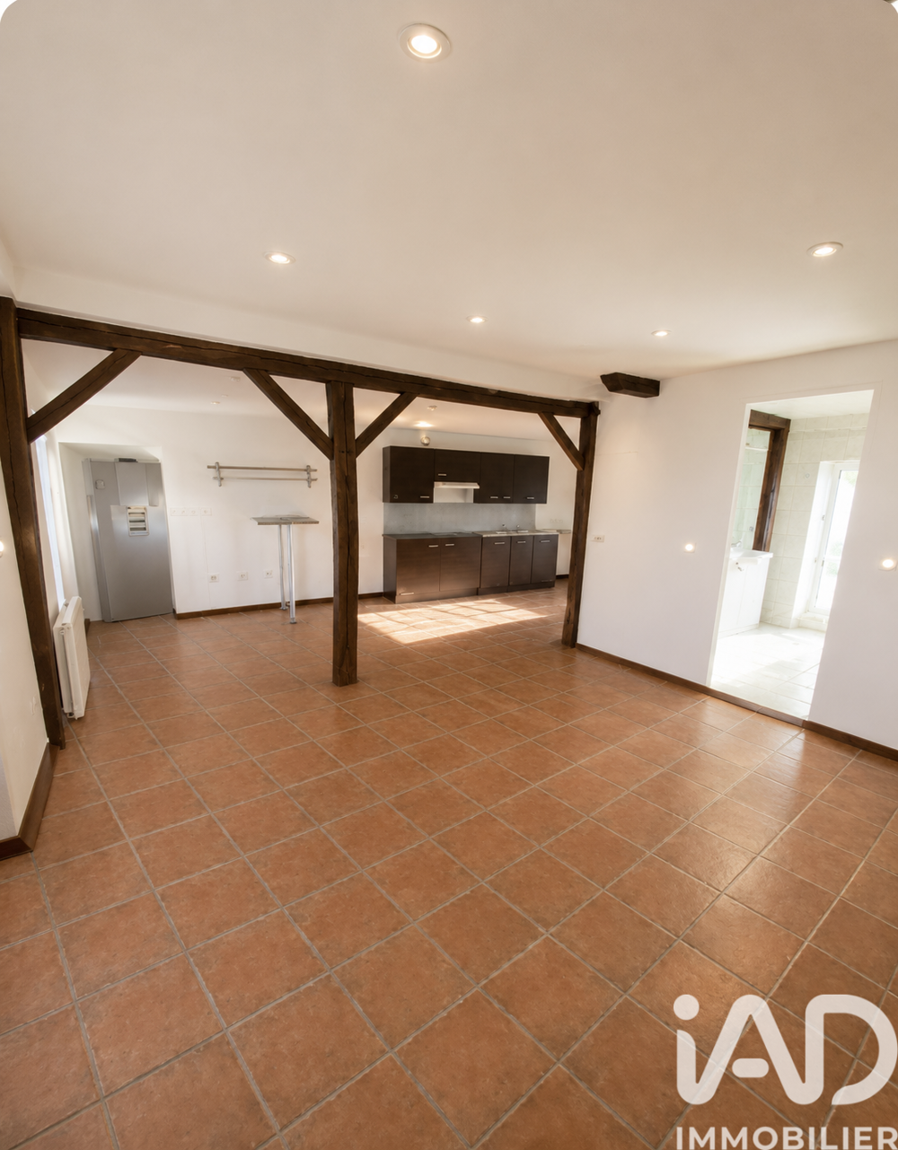Appartement 5 pièces 70 m² · à La Chapelle-en-Serval · 70 m² · 165 000 €