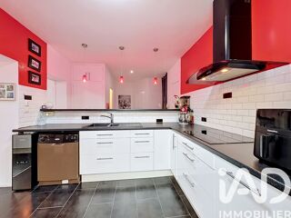  Immeuble à vendre 365 m²