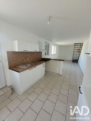  Maison à louer 2 pièces 96 m²