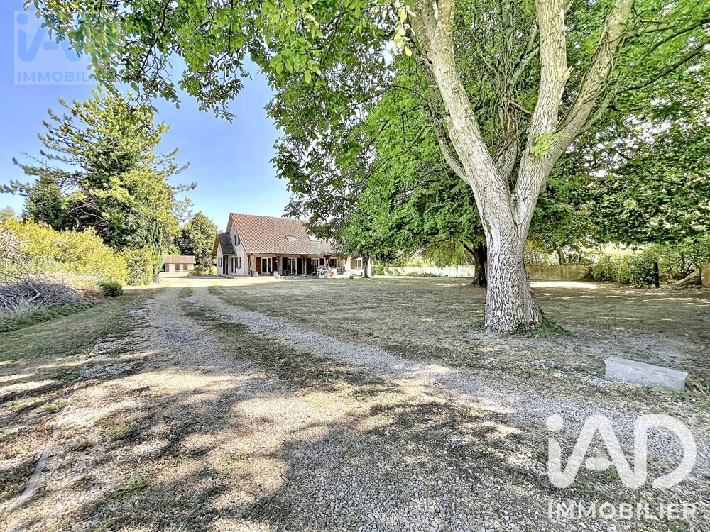 Vente Maison Vente Maison/villa 9 pièces Courtisols