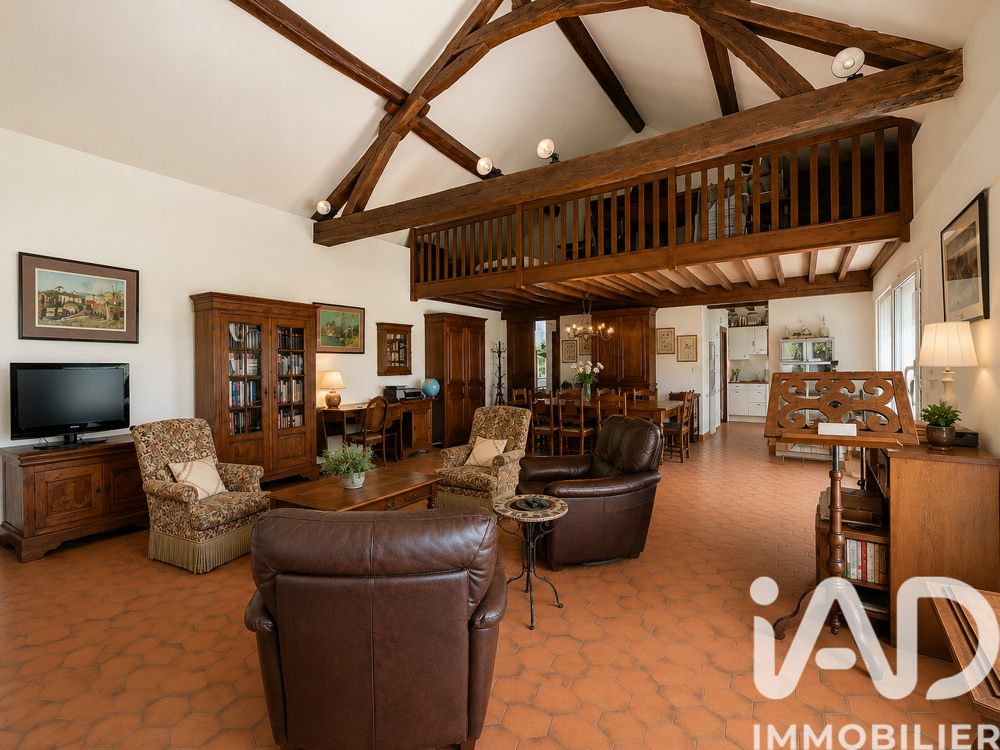 Vente Maison 7 pièces 220 m² - Vue 5