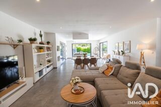  Maison à louer 5 pièces 142 m² Ventabren