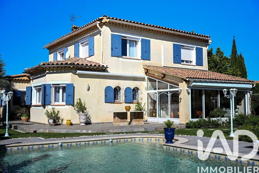 � vendre  Maison Rochefort-du-Gard (30650)