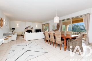  Maison � vendre 6 pi�ces 203 m�