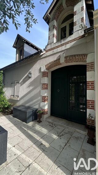  Maison � vendre 10 pi�ces 304 m�