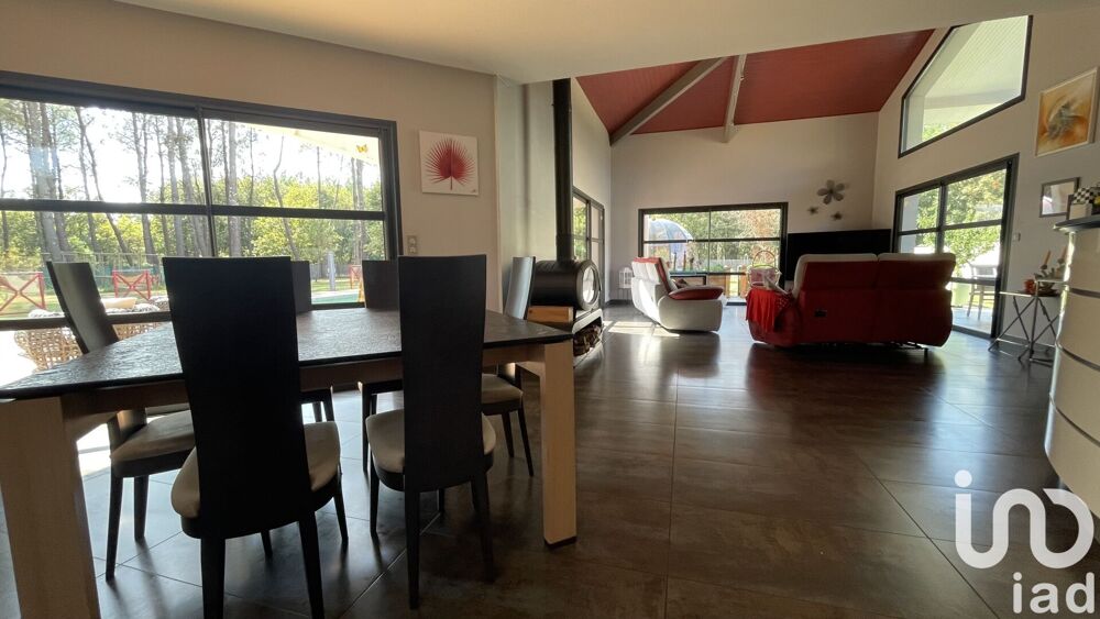 à vendre  Maison Parentis-en-Born (40160)