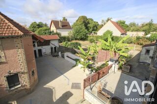  Maison à vendre 6 pièces 244 m²