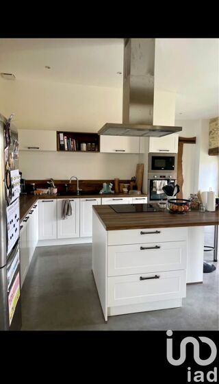  Maison à vendre 10 pièces 252 m²