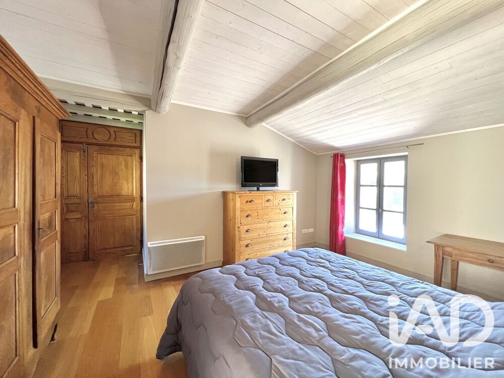 à vendre  Maison Saint-Victor-la-Coste (30290)