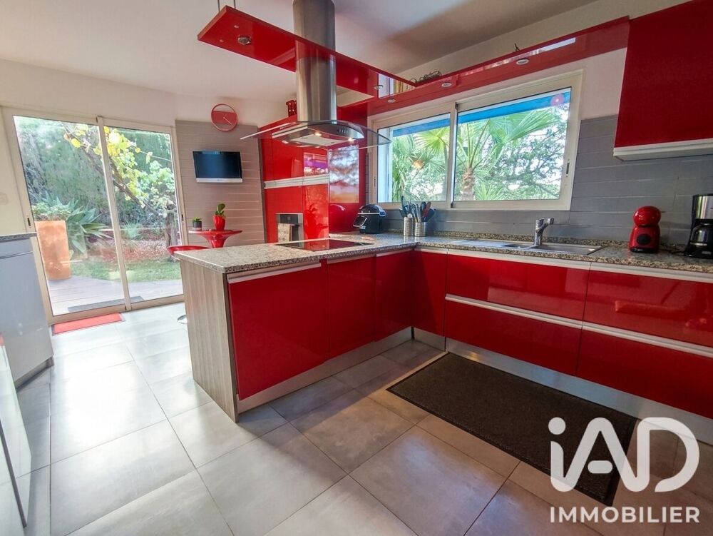 à vendre  Maison Saint-Raphaël (83700)