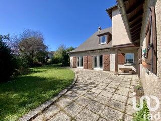  Maison à vendre 8 pièces 217 m²