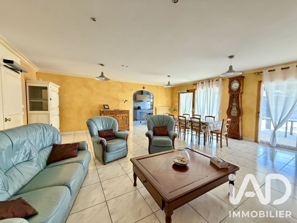 Vente Maison Vente Maison/villa 7 pièces Saint-georges-de-montaigu
