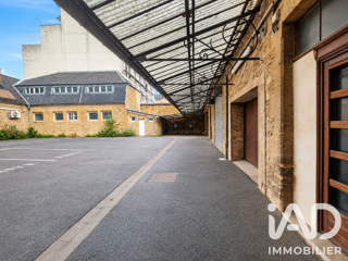  Immeuble à vendre 735 m²