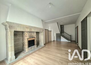  Immeuble à vendre 208 m²