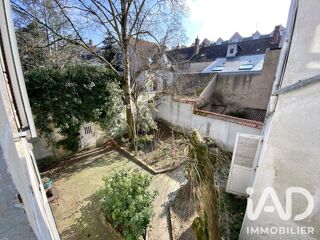  Immeuble à vendre 330 m²