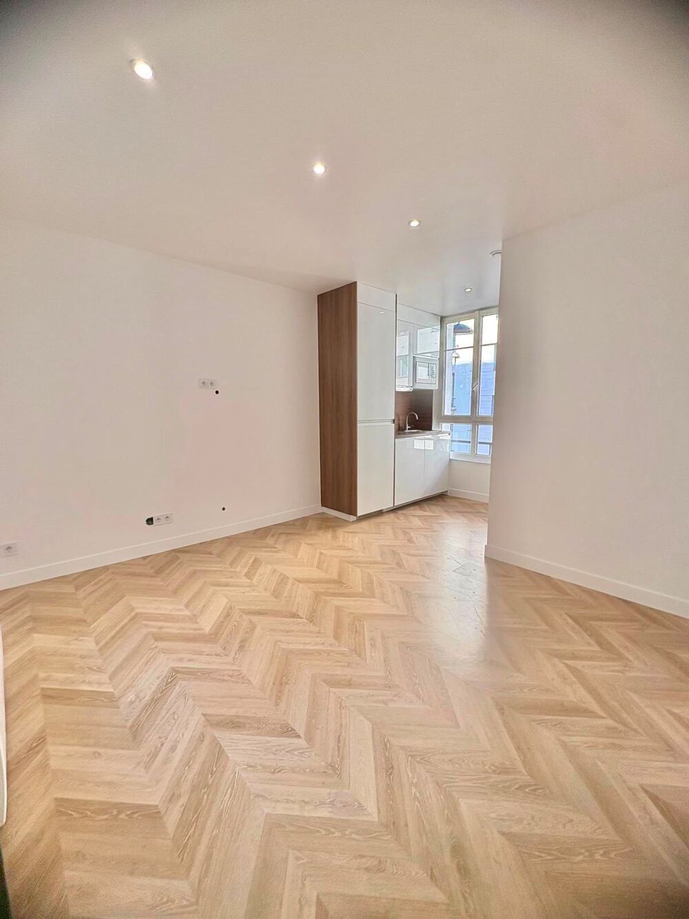 Vente Appartement Appartement rénové et équipé Paris 17