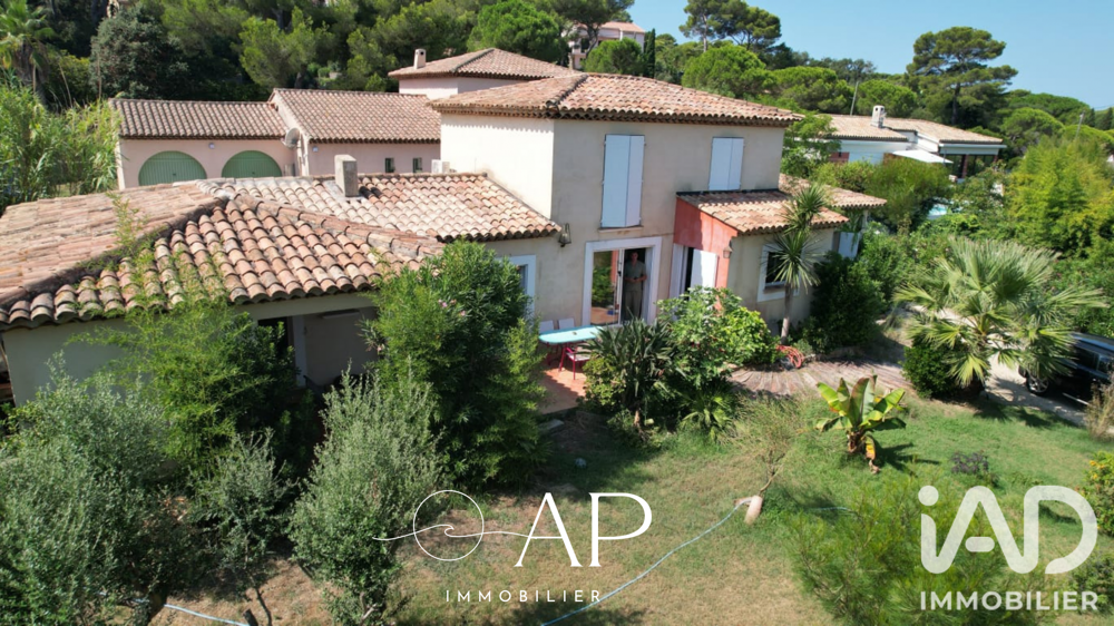 Vente Maison Vente Maison/villa 5 pièces Hyères