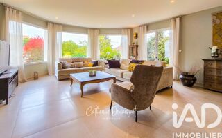 Maison à vendre 8 pièces 203 m²