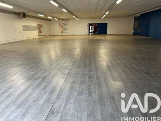  Immeuble à vendre 900 m²