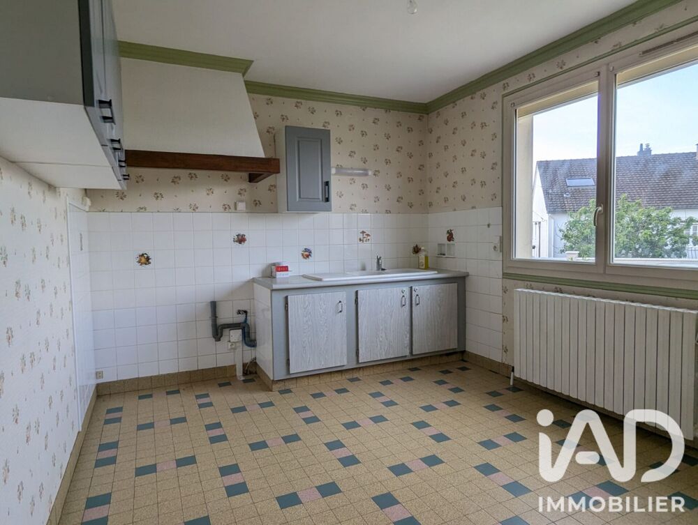Vente Maison Vente Maison/villa 6 pièces Berchères-les-pierres