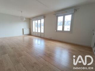  Appartement à louer 4 pièces 76 m²