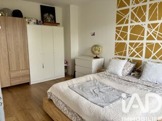  Appartement à louer 3 pièces 65 m²