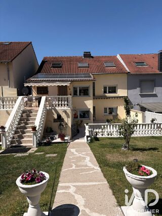  Maison à vendre 13 pièces 215 m²
