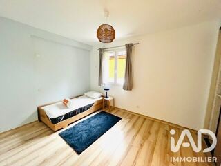  Appartement à louer 5 pièces 117 m²