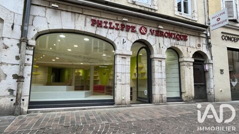   Vente Boutique/Local commercial 136 m&sup2; 