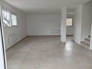  Maison à louer 4 pièces 87 m²