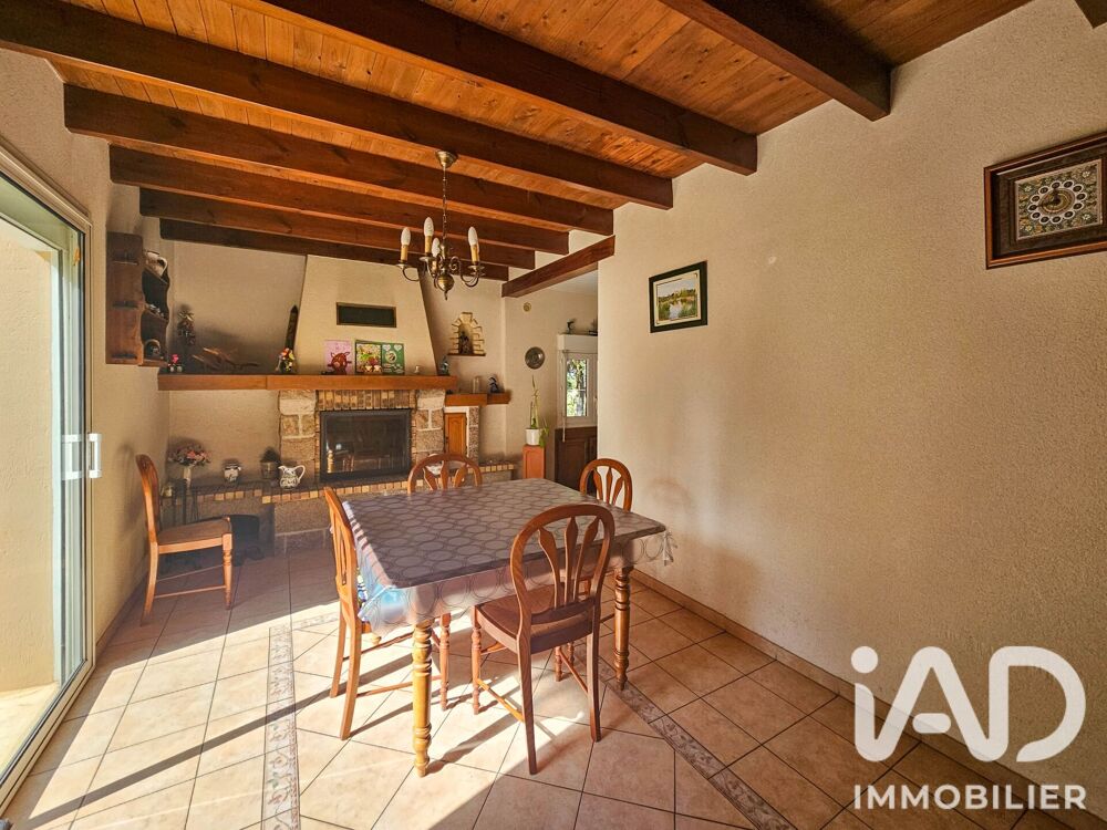 Vente Maison Vente Maison traditionnelle 8 pièces Remouillé